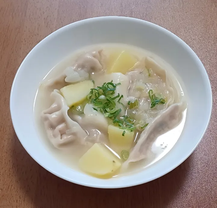 餅入り水餃子スープ|ナナさん