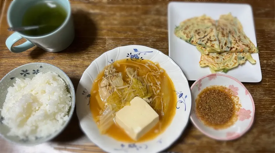 チゲ鍋・チヂミ・ご飯|ちびろ菌さん