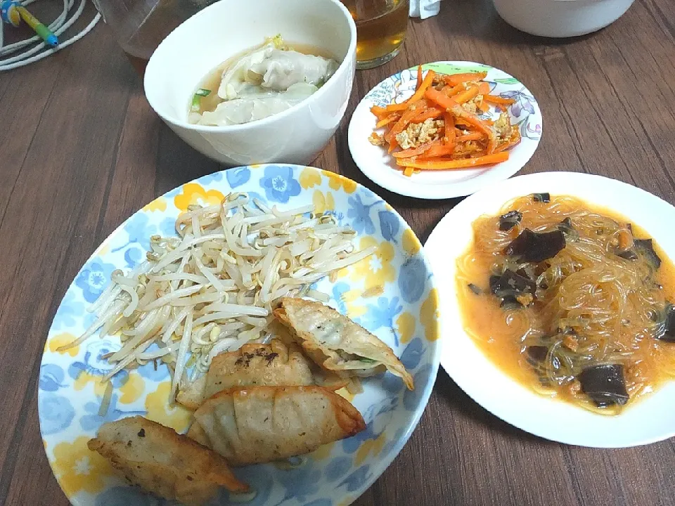 揚げ餃子
水餃子スープ
麻婆春雨
人参しりしり|尚さん