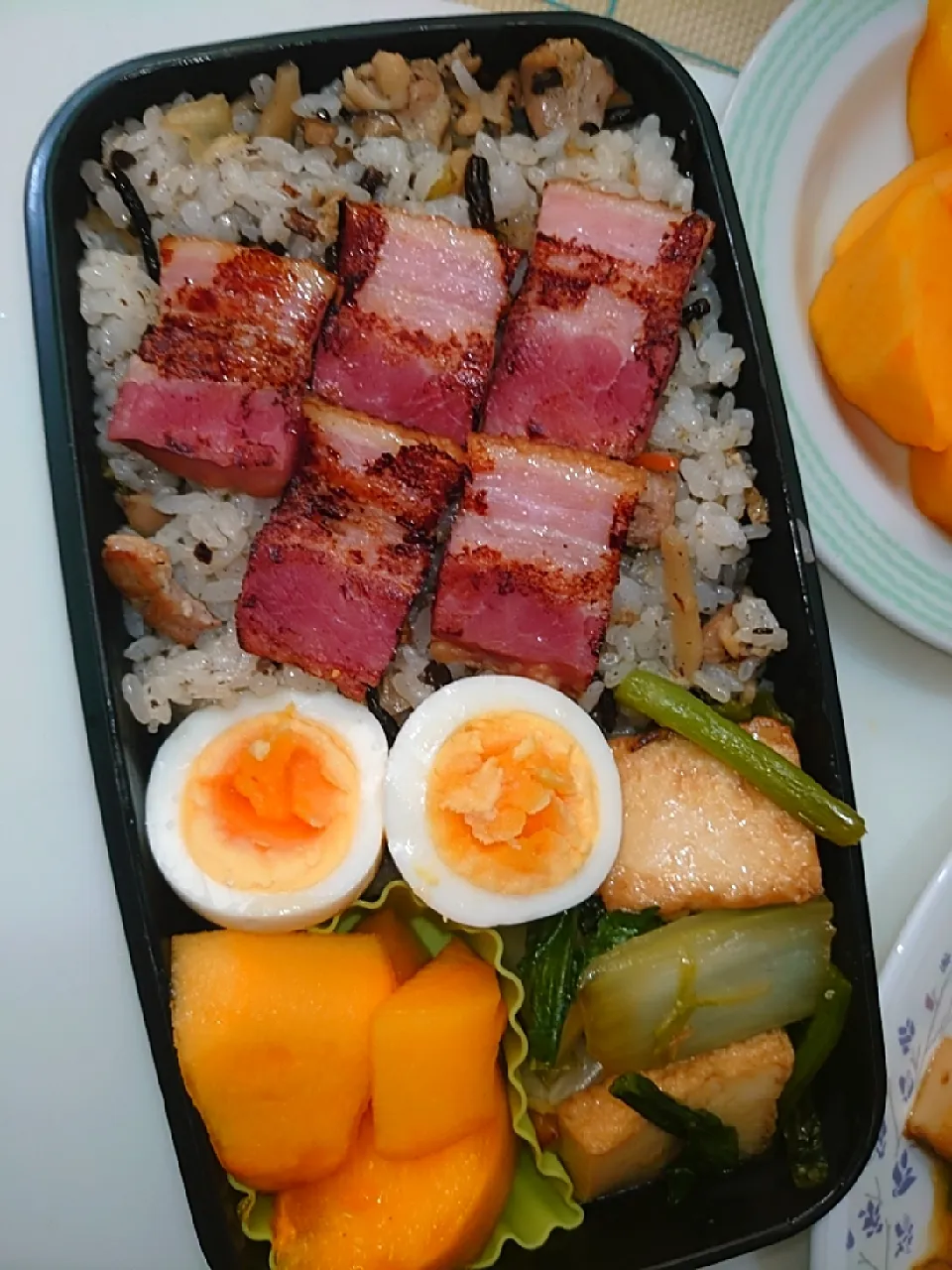 炊き込みご飯弁当|to coさん