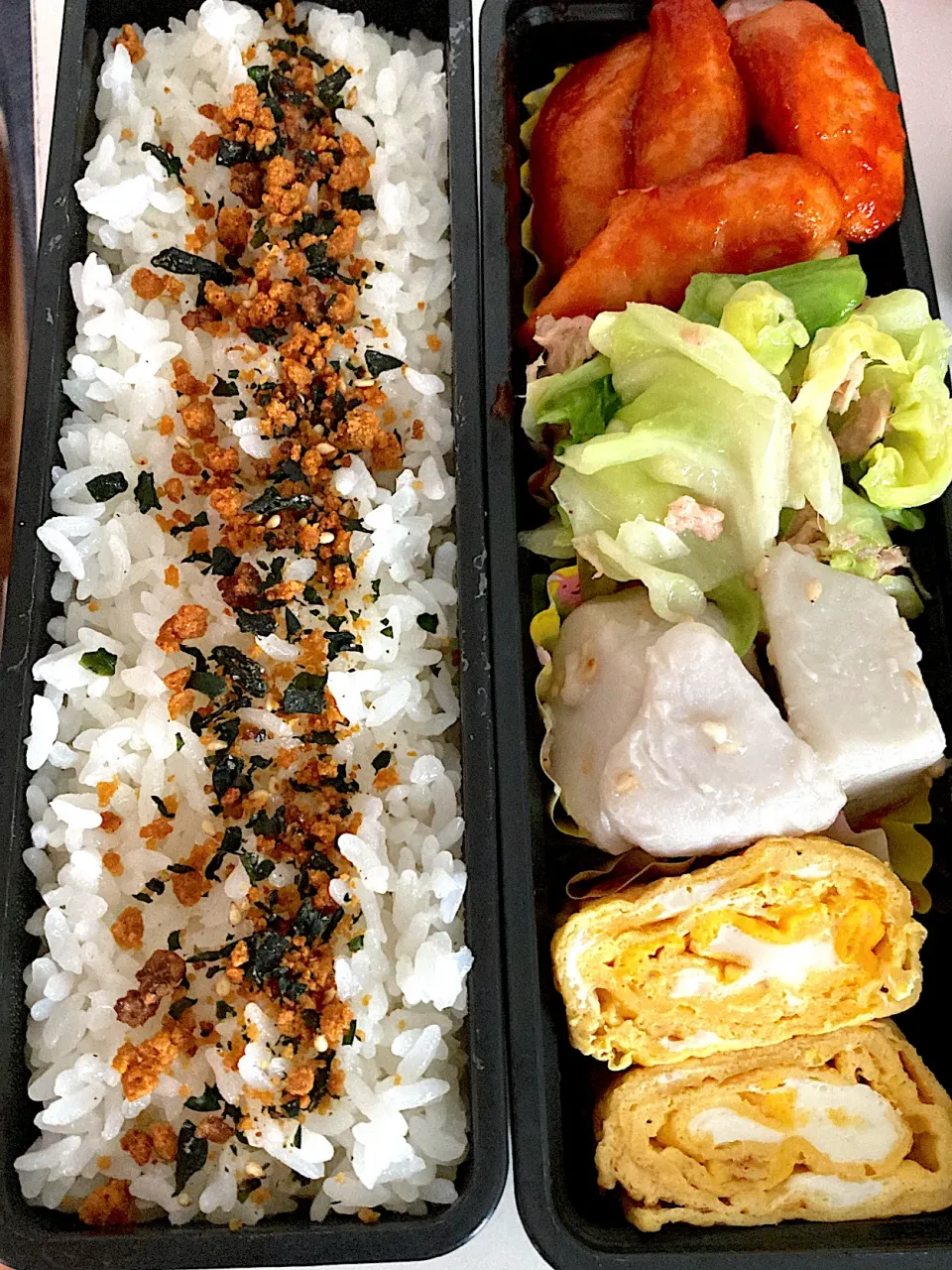 お弁当　ウインナートマトケチャップ炒め　キャベツおひたし　里芋煮っ転がし　卵焼き|Hiromiさん