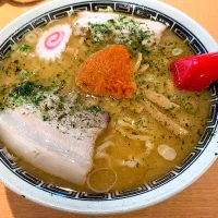 Snapdishの料理写真:龍上海　辛味噌ラーメン|たかさん