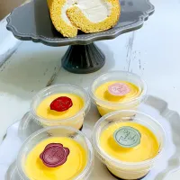 Snapdishの料理写真:ミルクロールケーキとなめらかプリン🍮|はるママさん