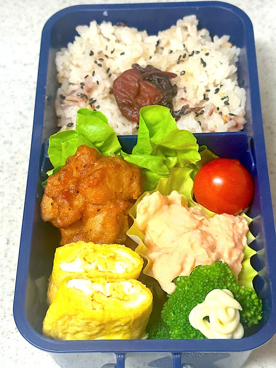 鶏の唐揚げ弁当|besさん