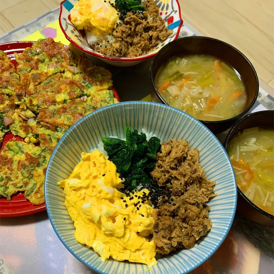 サバ缶で三色丼♬|panchiさん