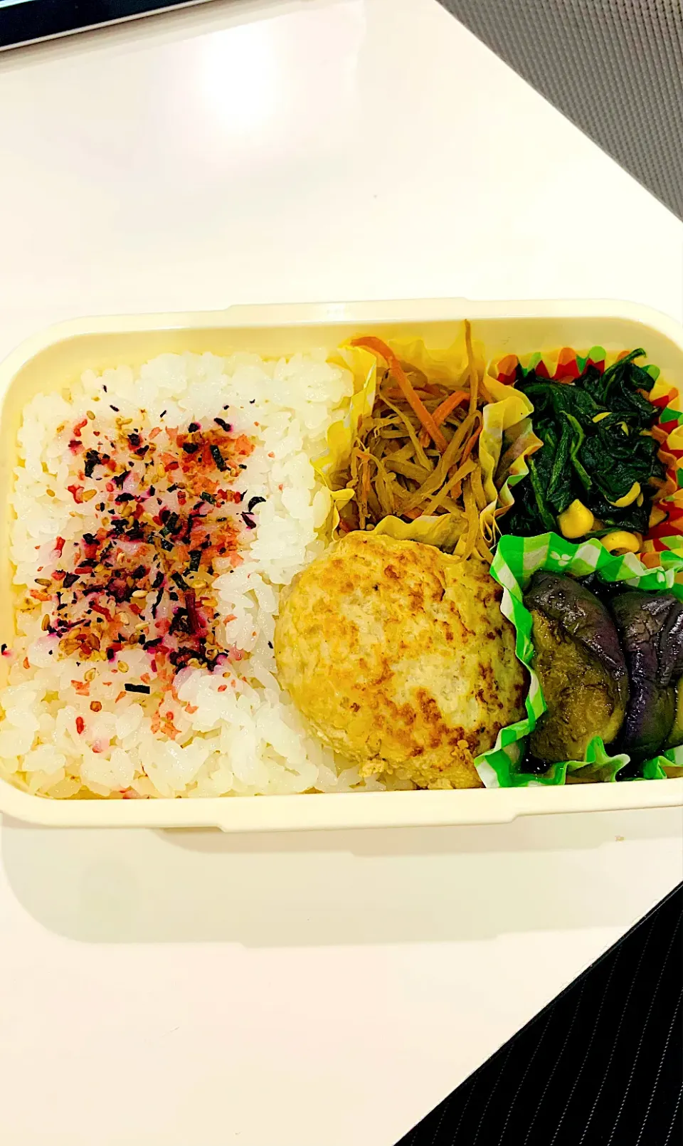 詰めただけ弁当。作り置き冷凍活用。|ちはるさん