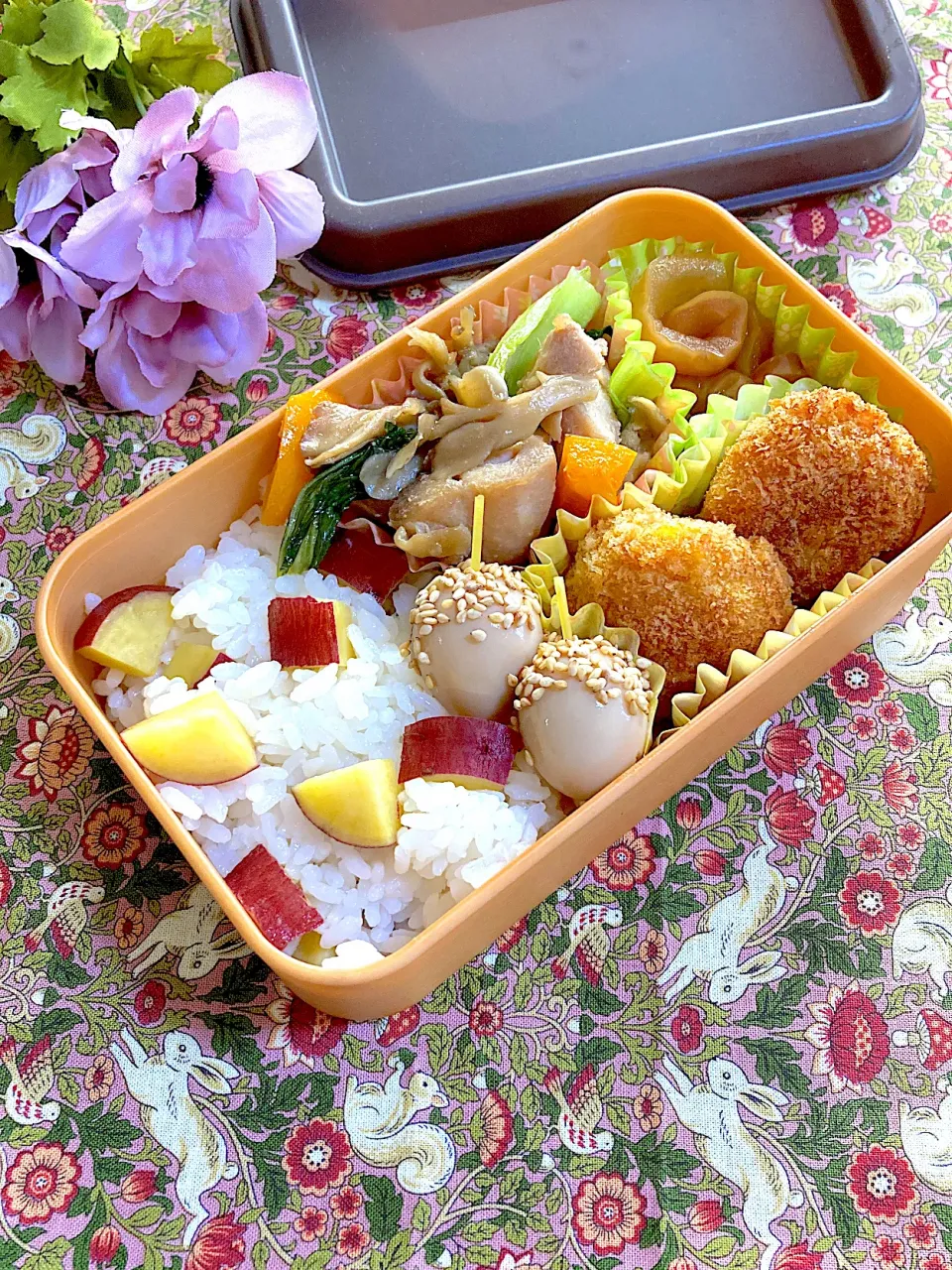 Snapdishの料理写真:秋のお弁当🍁|ringonamaさん