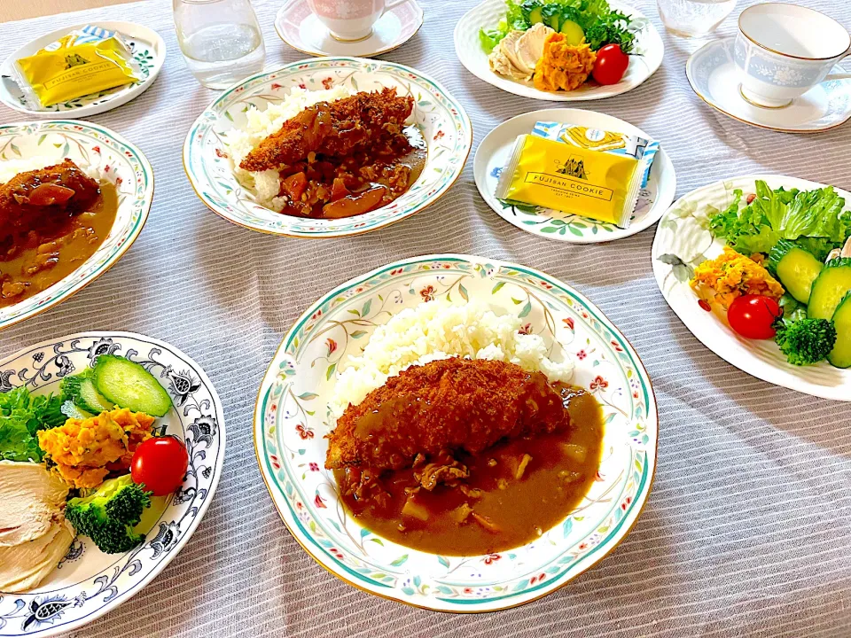 白身魚のフライ入りカレー🍛|ゆかりさん