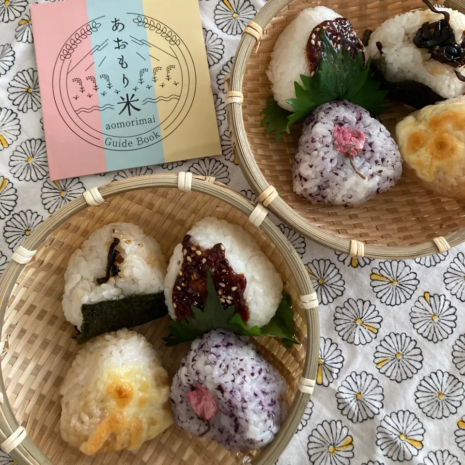 Snapdishの料理写真:彩りおにぎり|ぽにょ☆さん