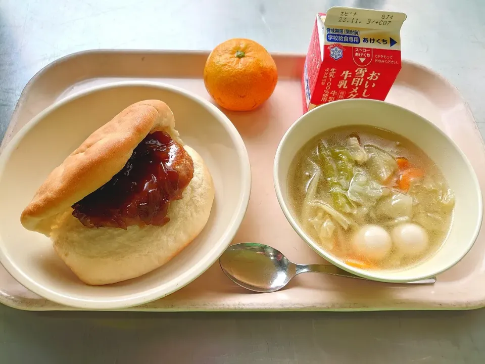 今日の給食(10/25)|えっちゃんさん