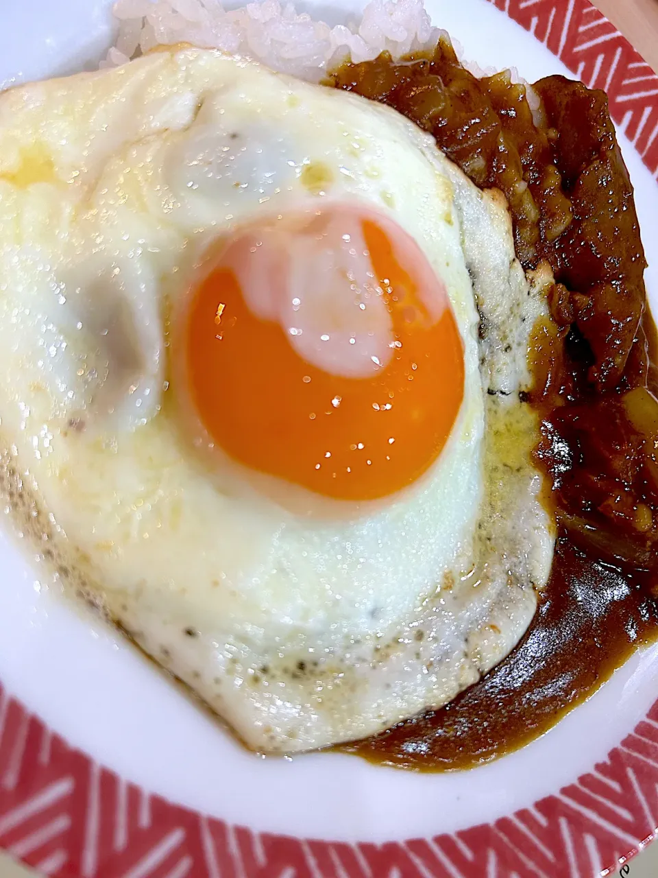 目玉の親父の牛すじカレー|むぎおさん