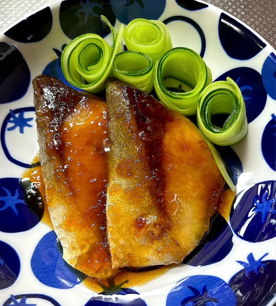 鰤のガーリックバター焼き|ブンタさん