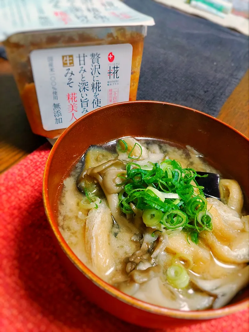 茄子とキノコと油揚げの味噌汁★ポイント付き|じゃじゃまるさん