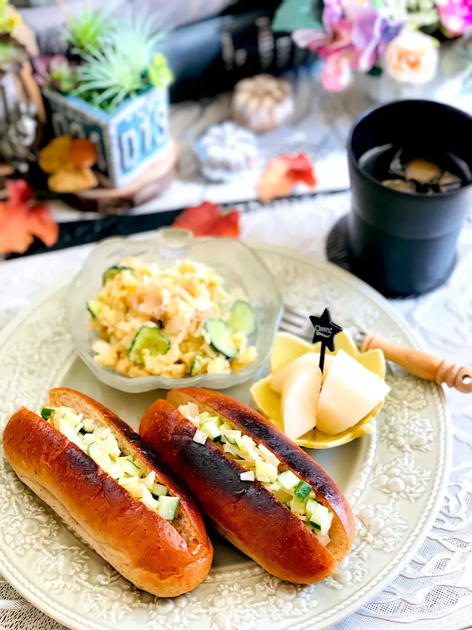 万能味ソースポテトサラダとたくあんサンド|zuiさん