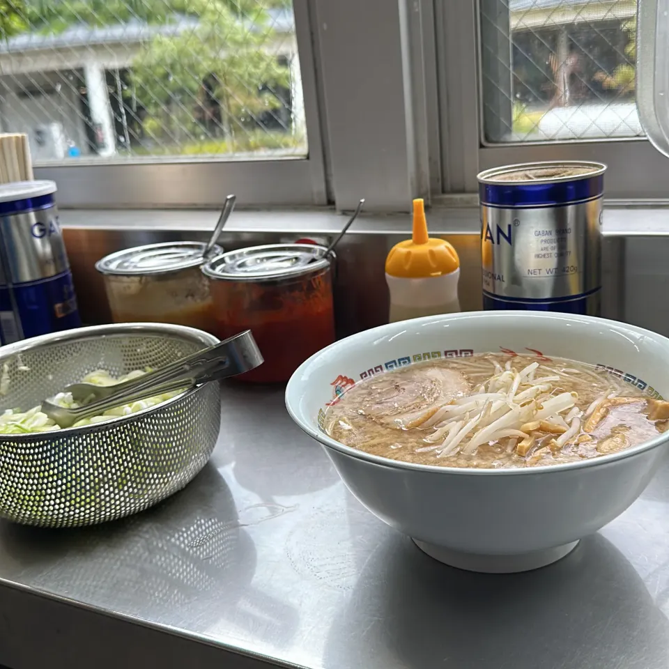 Snapdishの料理写真:ラーメン|Hajime Sakaiさん