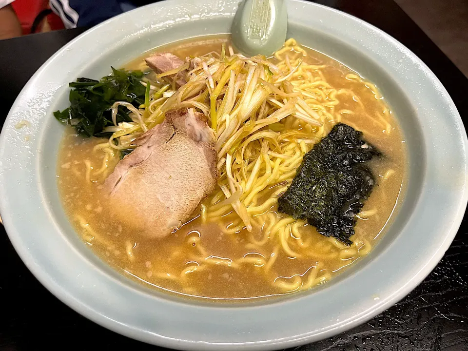 ラーメンショップ　ネギラーメン　中盛り|ゆっこっこさん