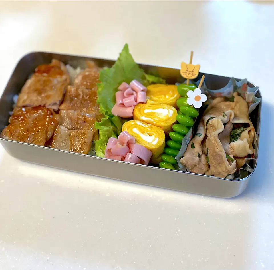 トンテキ丼弁当|りなさん