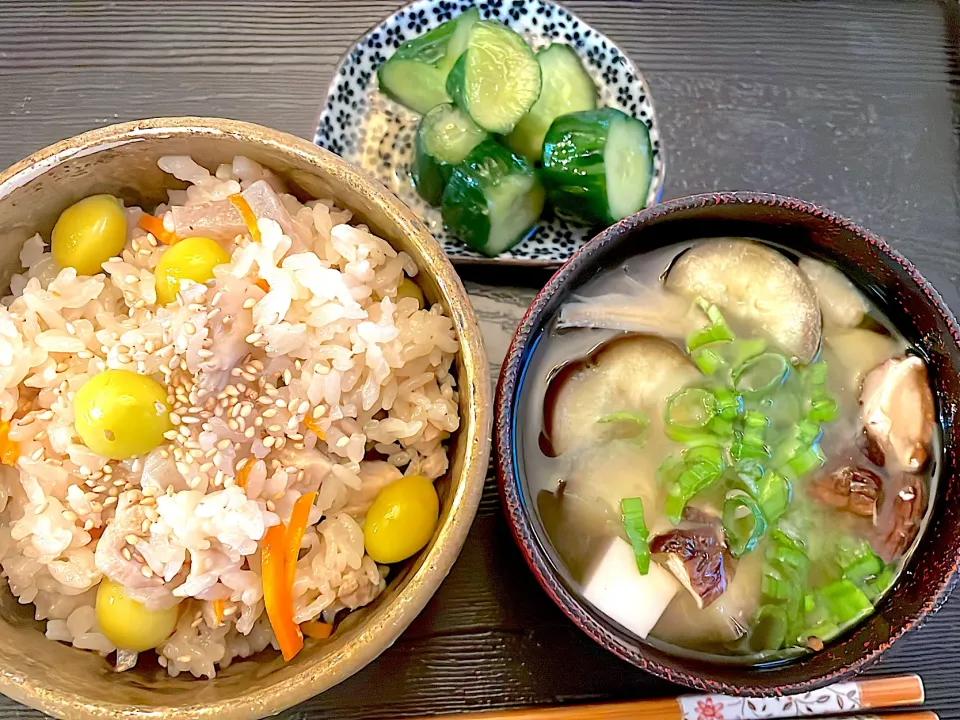 銀杏と鶏肉の炊き込みご飯|アキリムさん