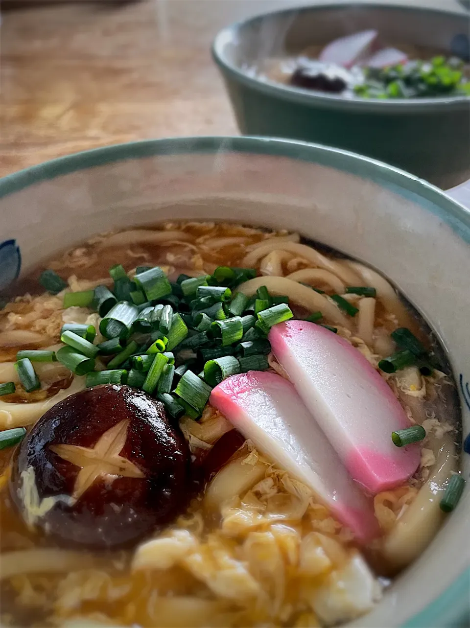 休日のお昼・煮込うどん|akiさん