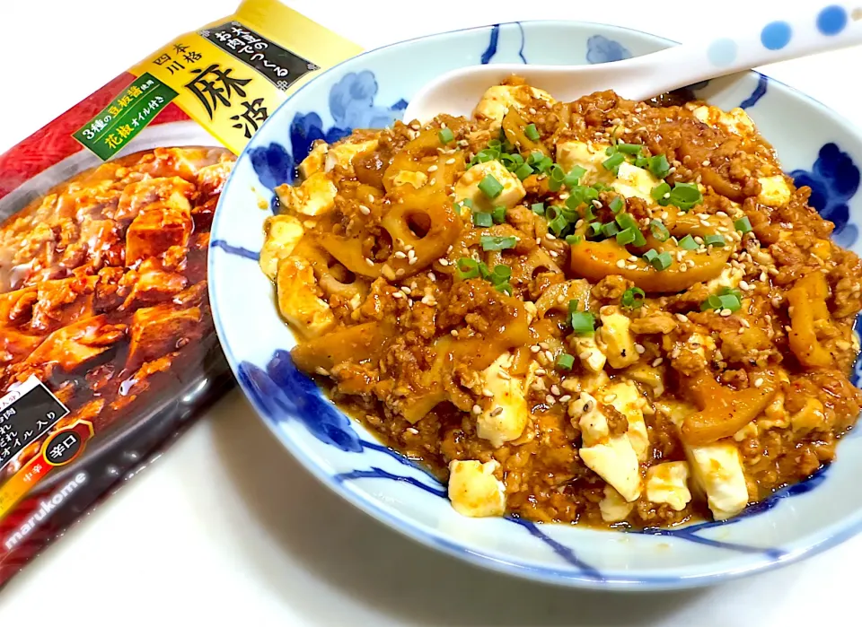 Snapdishの料理写真:大豆ミートで蓮根入りトロトロ麻婆豆腐🌶️|ひろりんさん