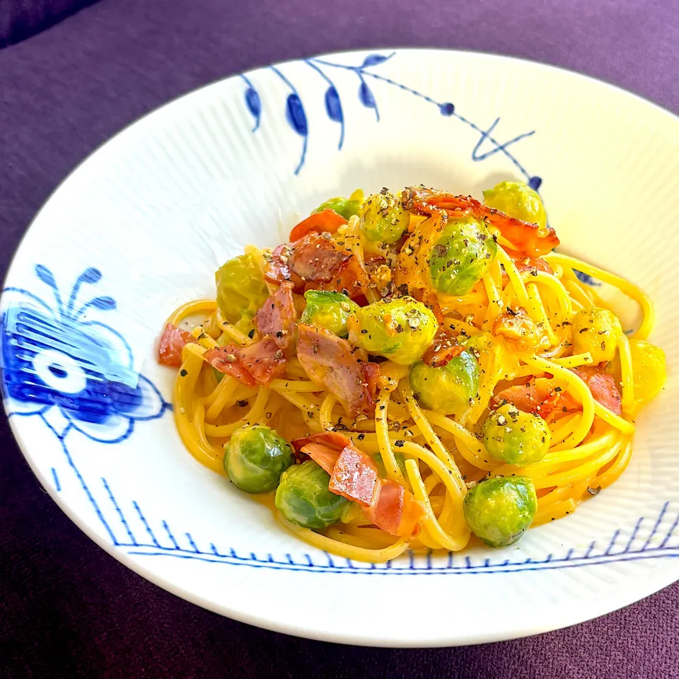 カルボナーラ🍝芽キャベツ＆ベーコン|Michiyo Shimizuさん