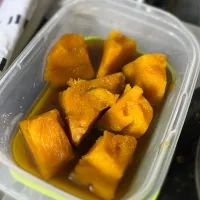 Snapdishの料理写真:梅シロップが決め手のかぼちゃ煮🎃|ちはねさん