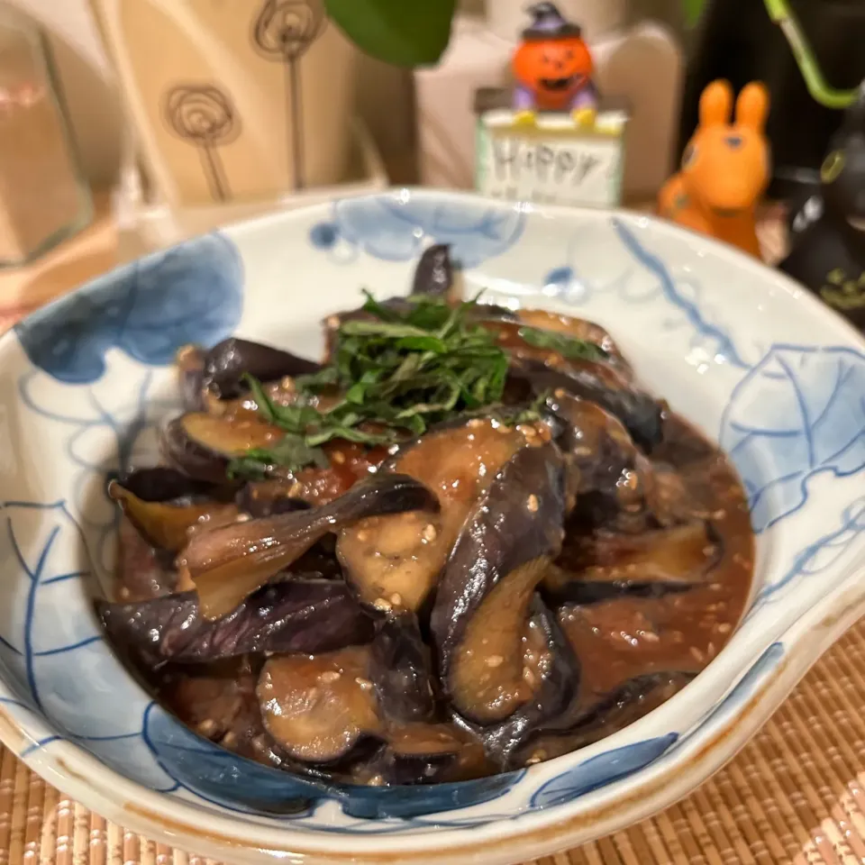 ナスの醤油麹炒め🍆|だまさん