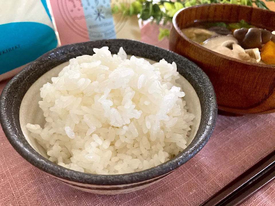 Snapdishの料理写真:＊青天の霹靂🌾丁寧に炊いたごはん🍚とお味噌汁＊|＊抹茶＊さん