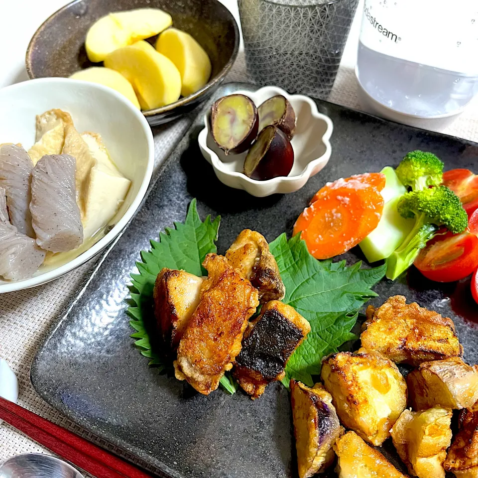 10/30晩ご飯：ツバスと茄子の唐揚げ|ななみんさん