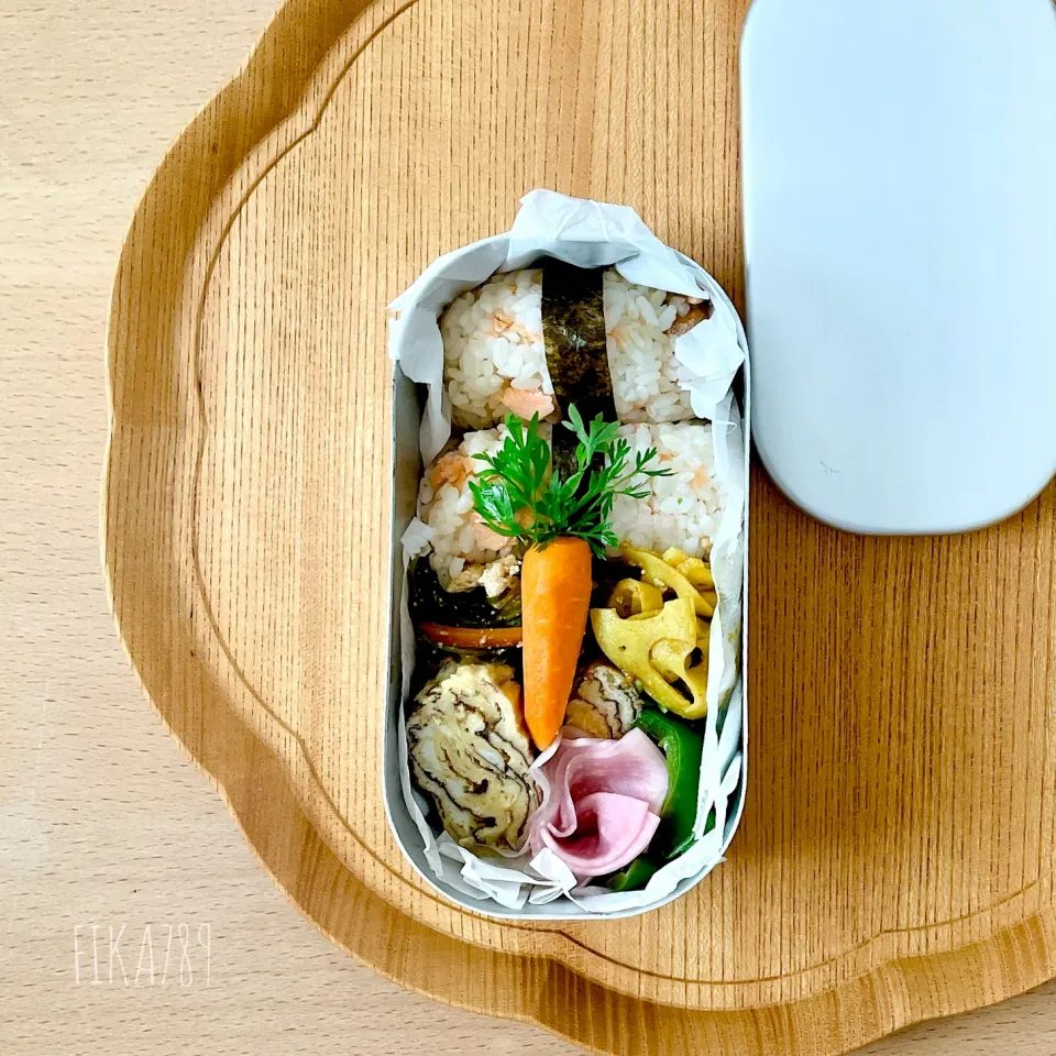 ちっちゃいにんじん弁当|FIKA789さん