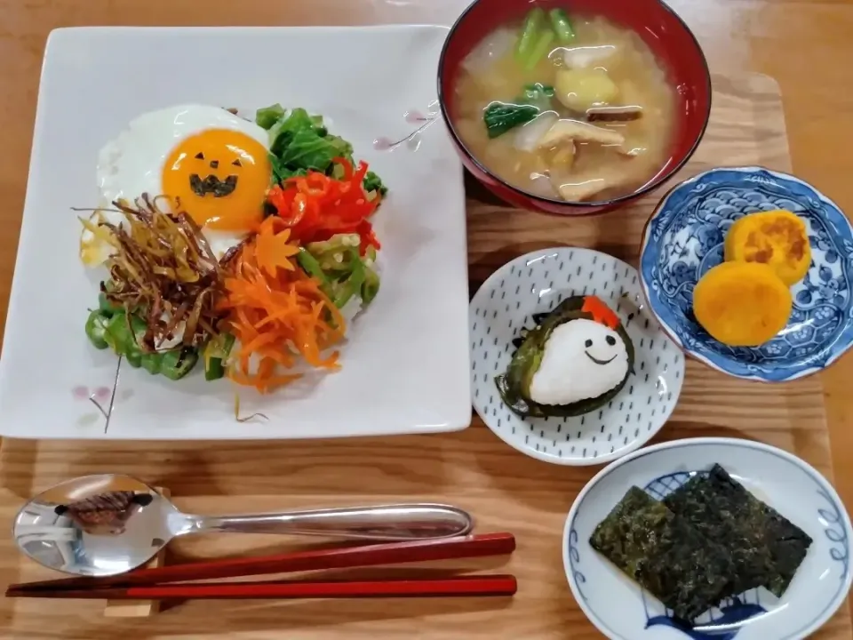 Snapdishの料理写真:大豆ミート料理|ひんひさん