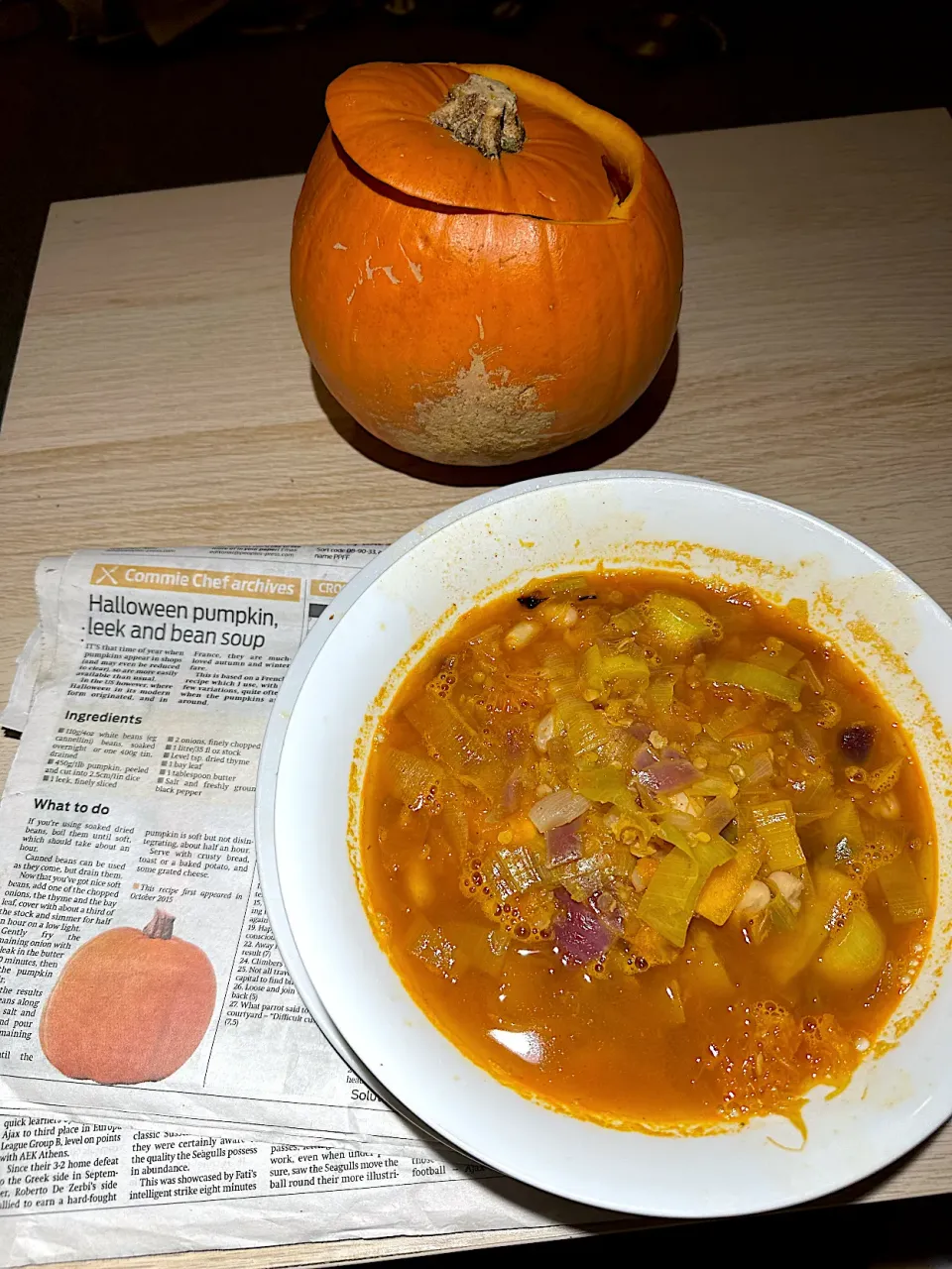 Halloween pumpkin, leek & bean soup (Morning Star Commie Chef recipe)|Nick Hiderさん