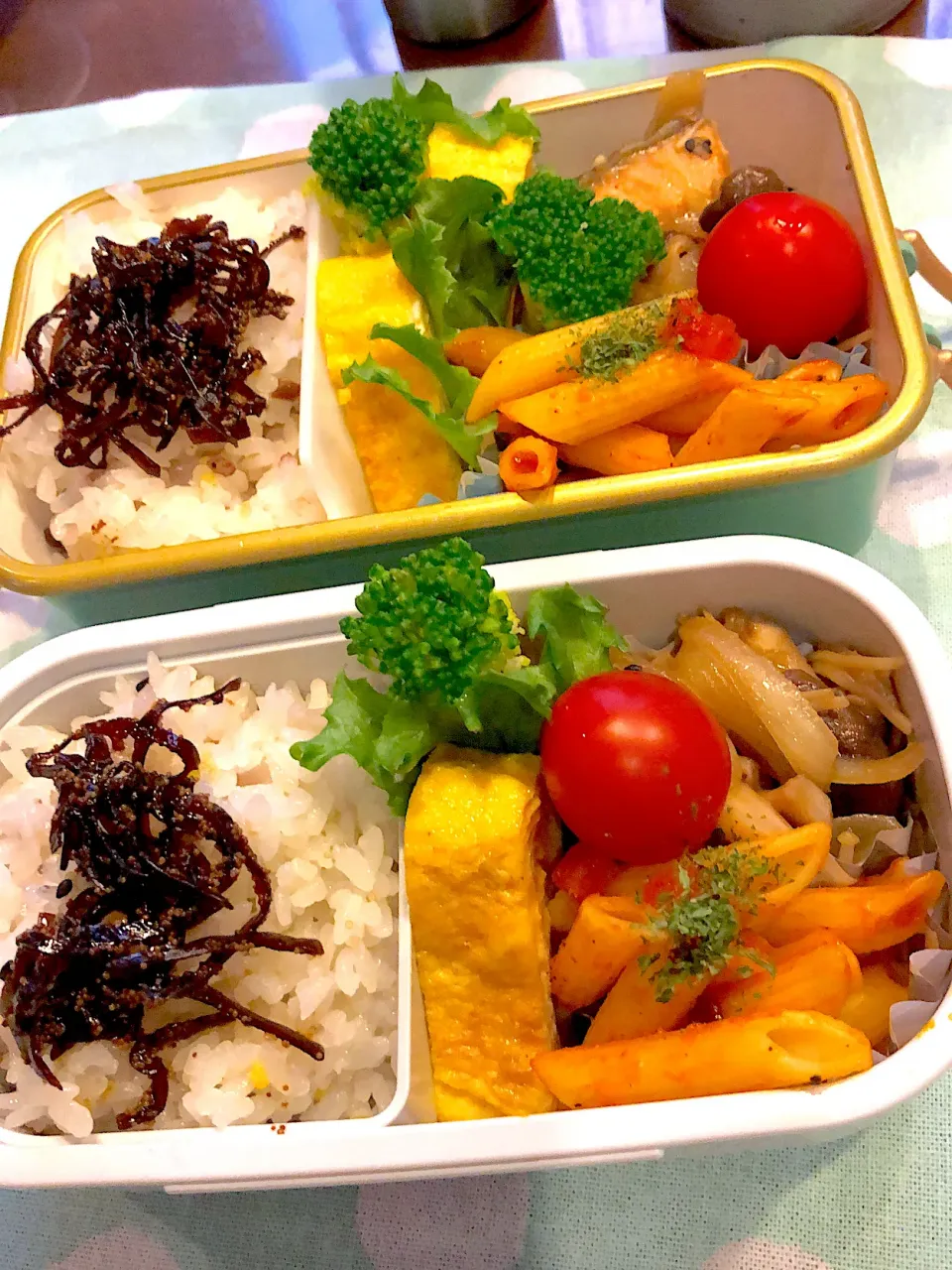 2023.10.31  ＊今日のお弁当＊秋鮭のきのこバターしょう油♬*°|rinrin*mama*さん