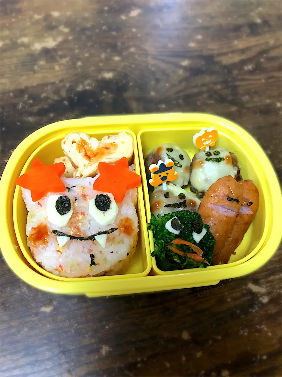 よく分からないハロウィン弁当🎃笑|ママさんさん