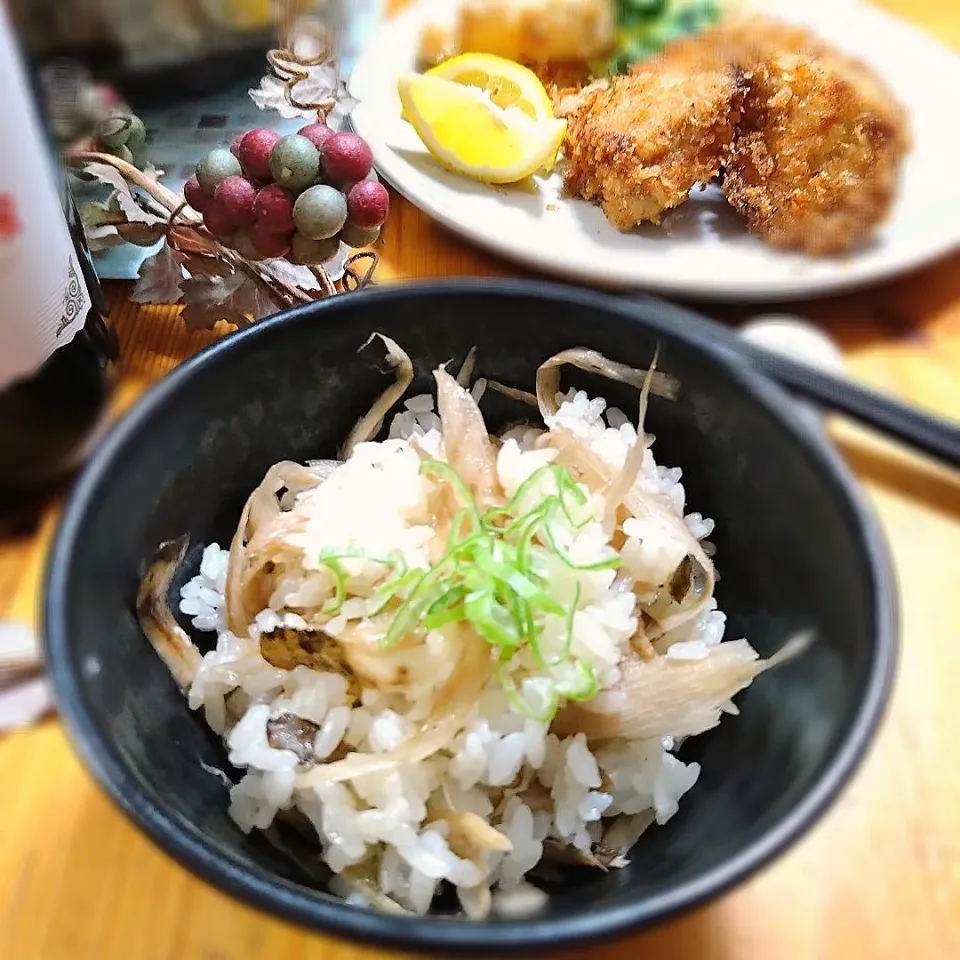 パパ氏さんの料理 めちゃ簡単！トリセツ流そのまんまごぼう飯　新米で作ったら最高です😍|とまと🍅さん