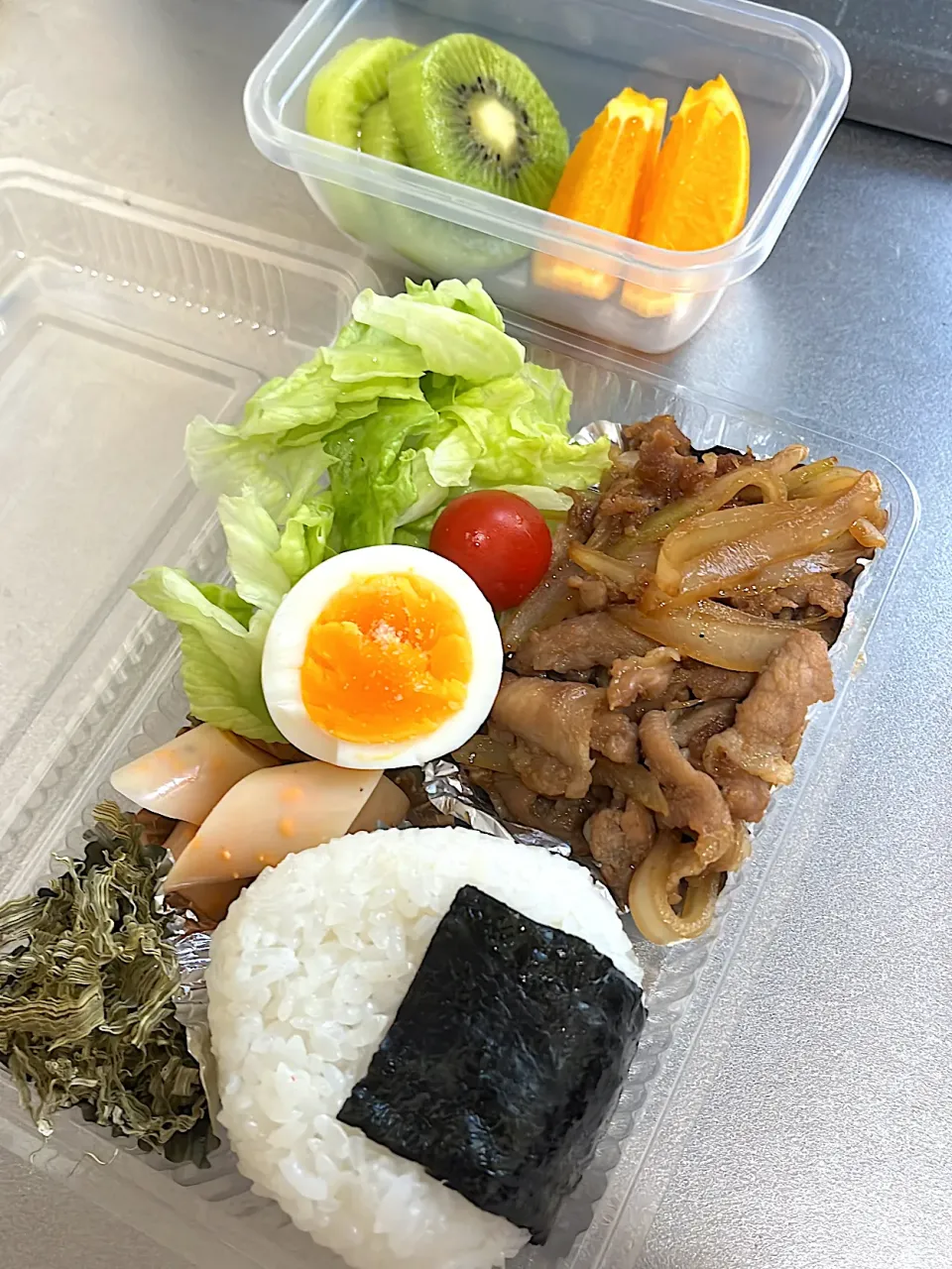 豚生姜焼き弁当|カリィさん