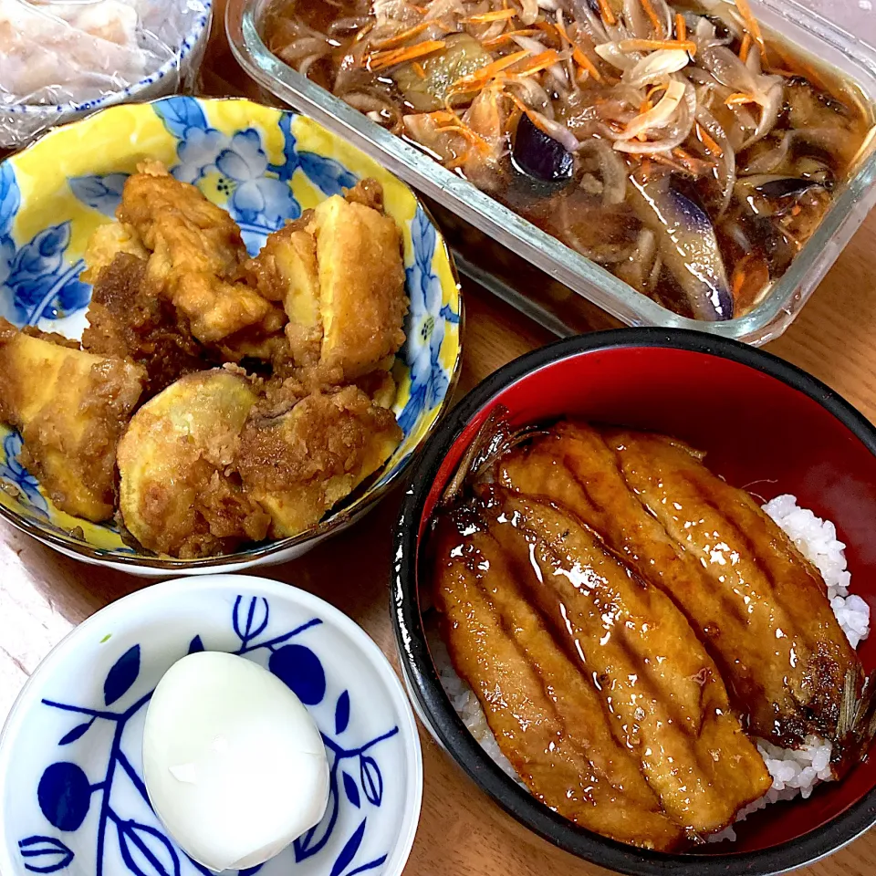 イワシの蒲焼き丼|みんみんさん