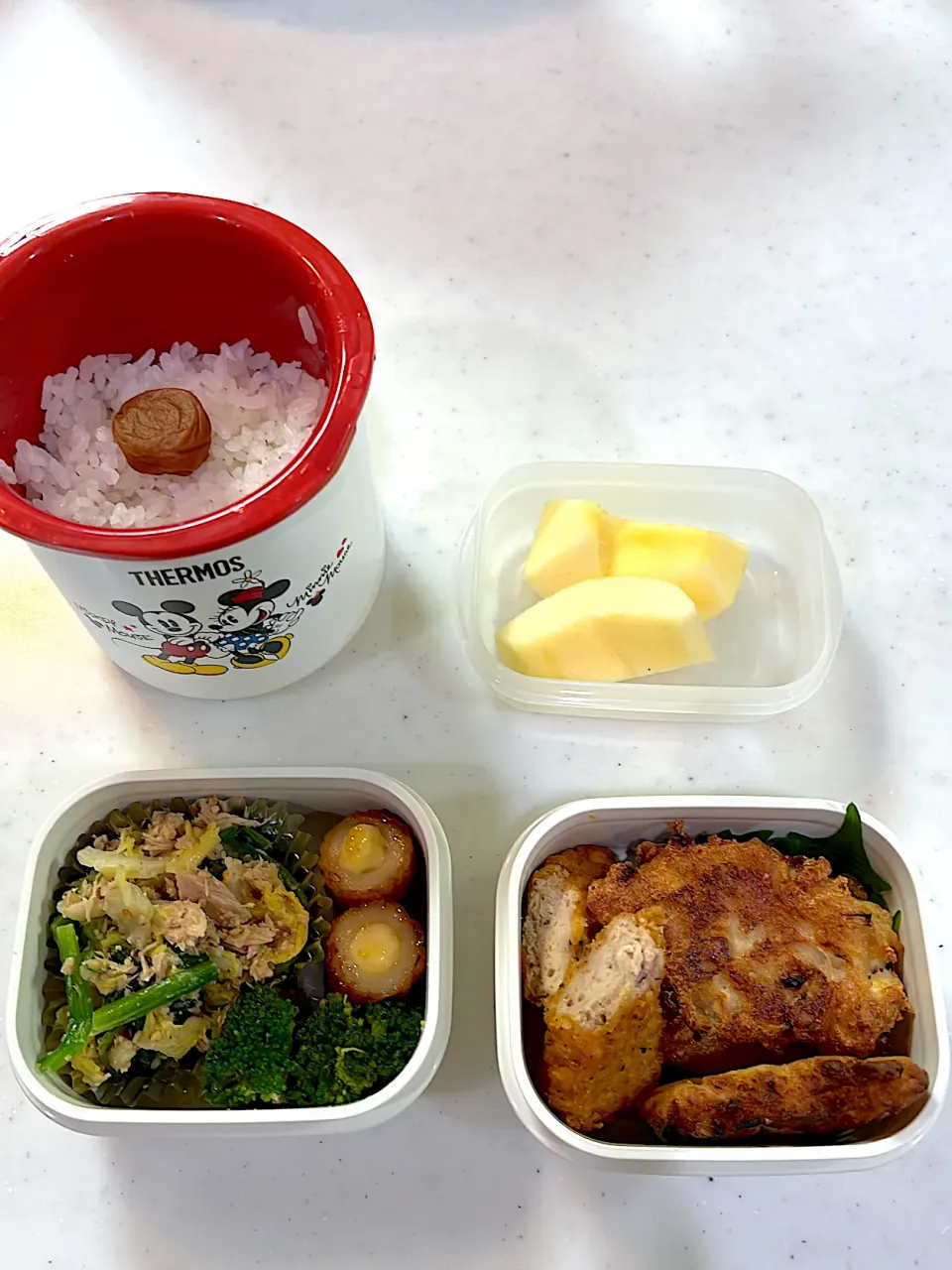 Snapdishの料理写真:11月2日のお弁当🍱|momotoemiさん