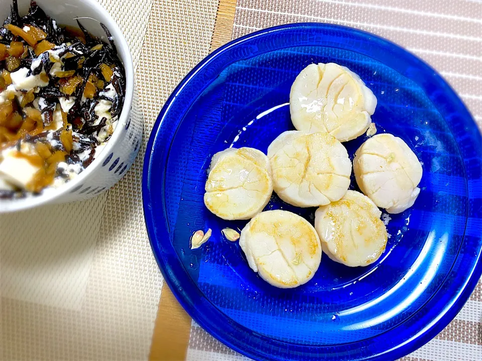 Snapdishの料理写真:ホタテのレアソテー🍊すだちをかけて|1614さん