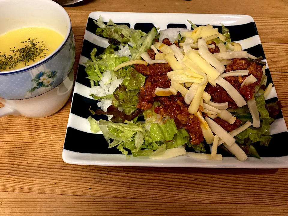 Snapdishの料理写真:タコライス|ひーさん