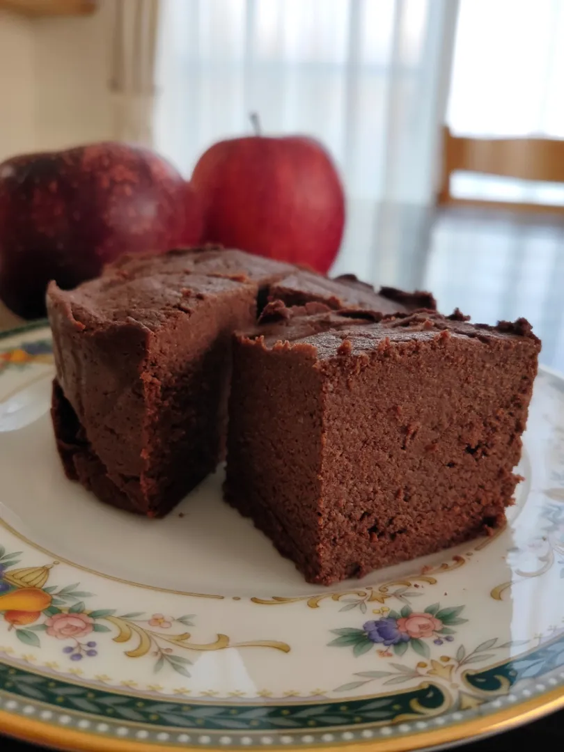 Snapdishの料理写真:豆腐チョコケーキ|ようすけさん