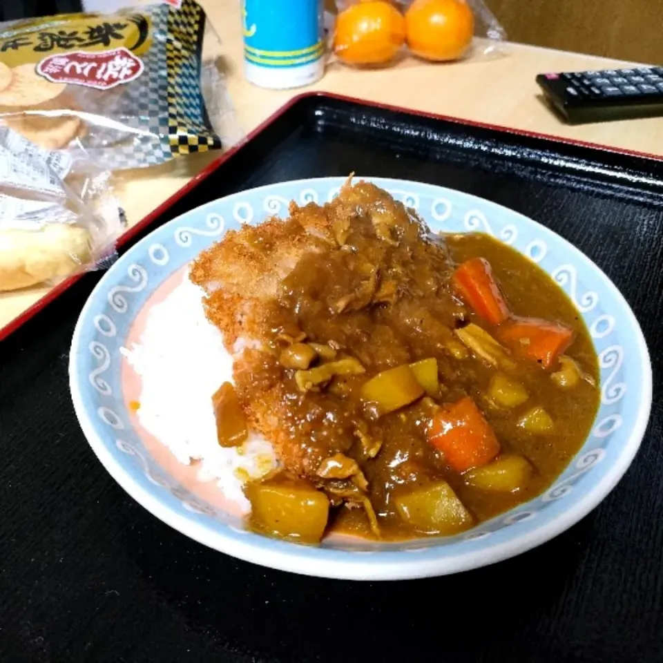 Snapdishの料理写真:カツカレー　大盛り。|ariyo4200さん