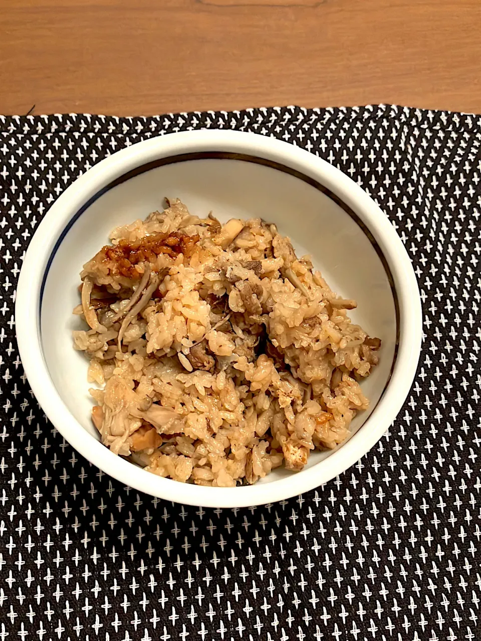 舞茸と牛蒡の炊き込みご飯|くまとらさん