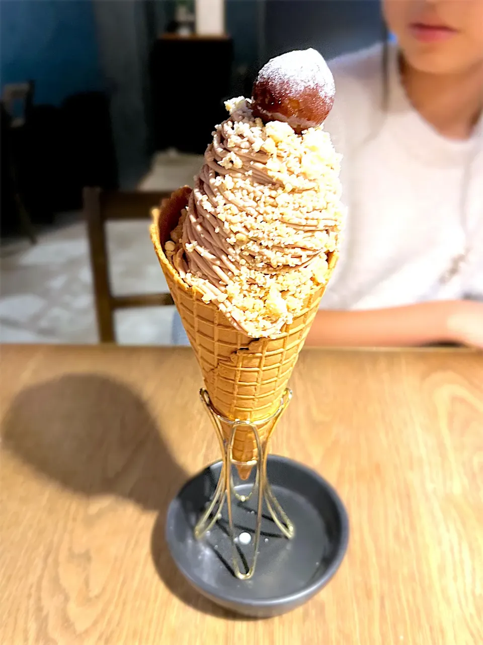 ソフトクリームのモンブランがけ🍦|ゆかりさん