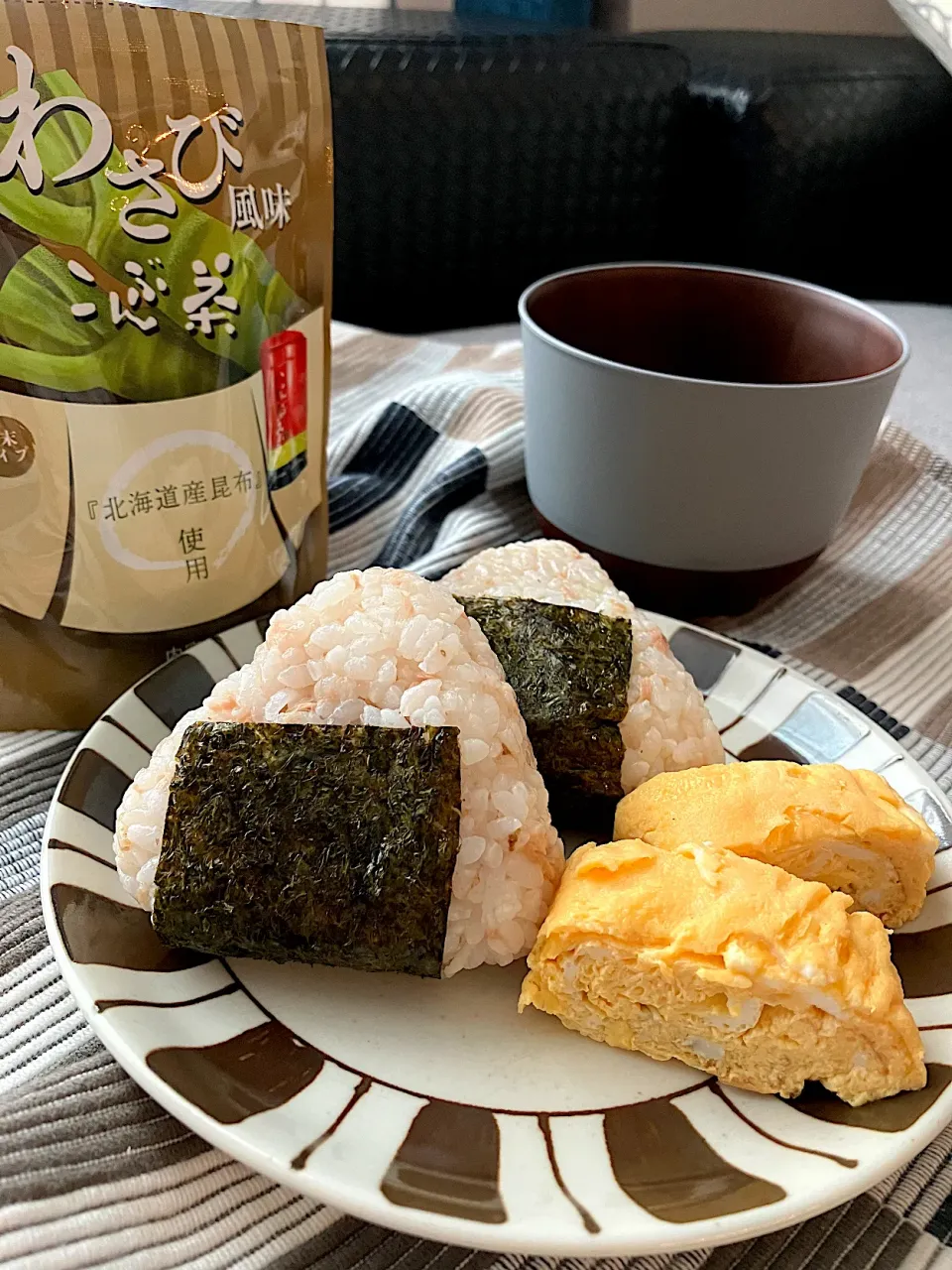 Snapdishの料理写真:おにぎり朝食🍙|ららさん