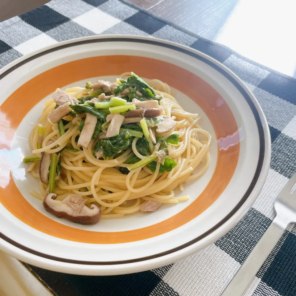 カブの葉とツナの和風パスタ|Atsukoさん