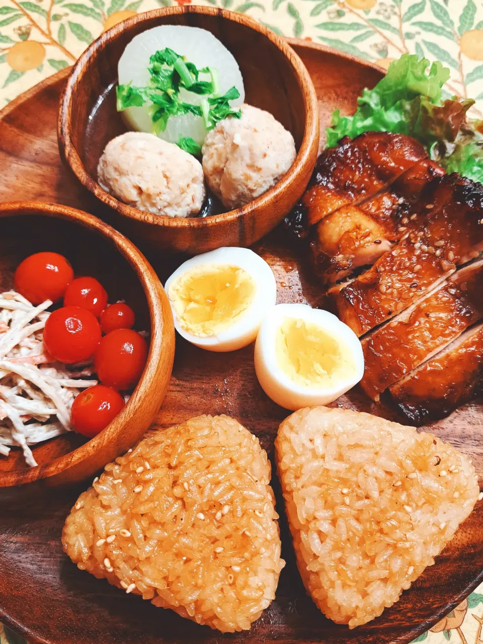 Snapdishの料理写真:【牡蠣醤油の焼きおにぎり】|梨々香さん