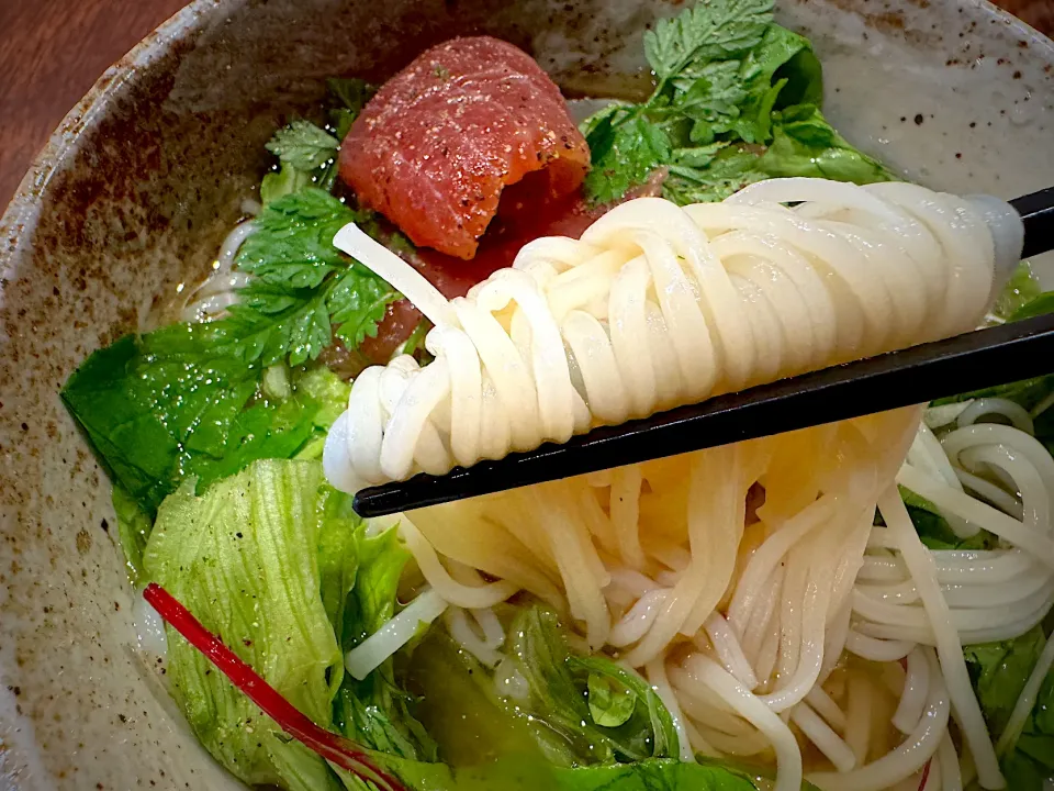 Snapdishの料理写真:鮪の洋風マリネそうめん|半田手延べそうめんの店 阿波や壱兆さん