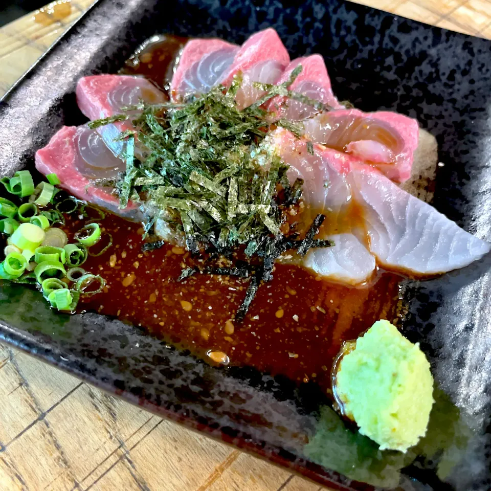 Snapdishの料理写真:胡麻カンパチ|T. Wonderさん