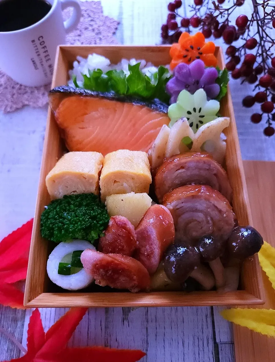 Snapdishの料理写真:鮭弁当|sugar beansさん